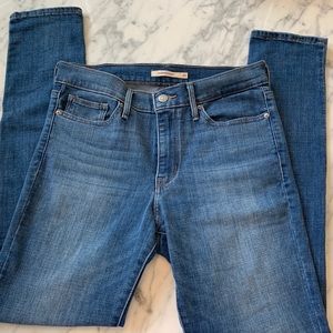 Levi’s waisted skinny jeans